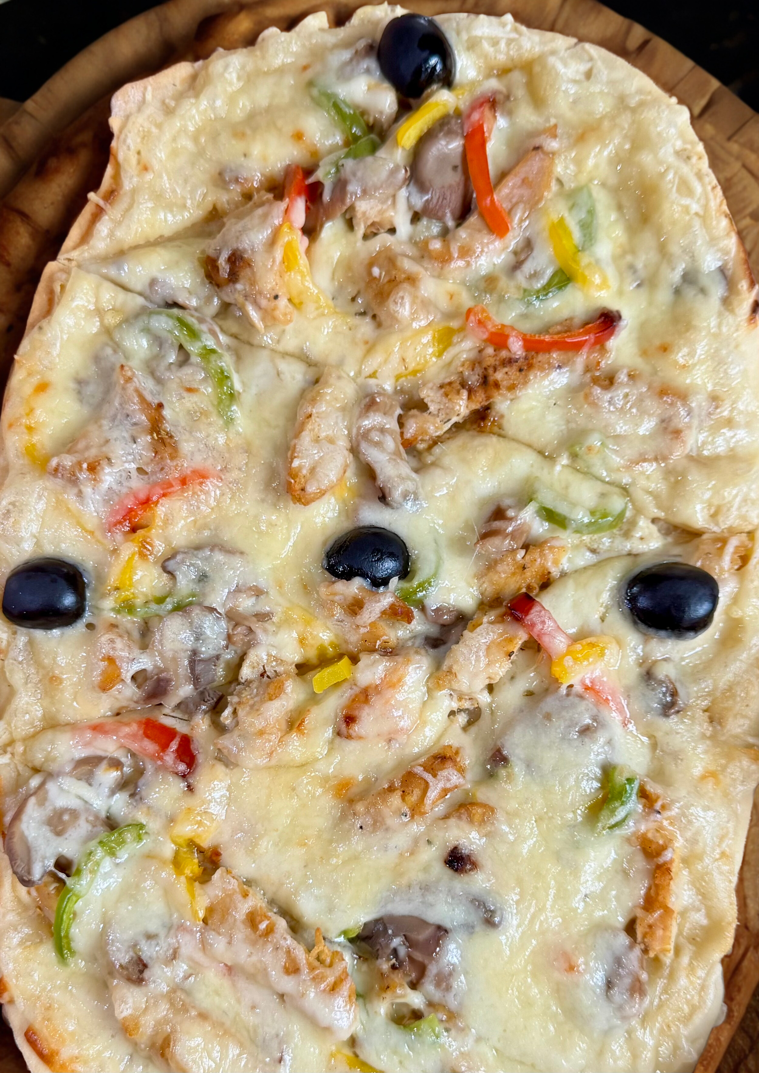 PIZZA CREME AU POULET